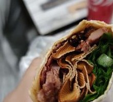Spicy Beef Rolls
