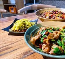 Lianshan Twice-Cooked Pork