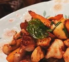 Octopus with Basil and Mushrooms