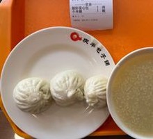 Fresh Shrimp and Bok Choy Dumplings