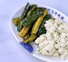 Sour Spicy Cucumber Strips