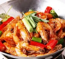 Spicy Stir-Fried Crawfish