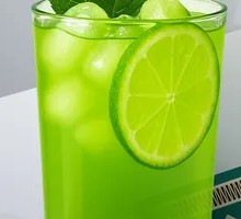 羽衣甘蓝青茉莉冰爽饮