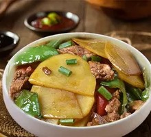 Stir-fried Pork with Potato Slices
