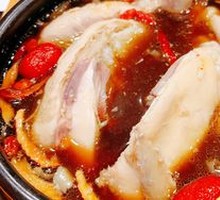 Jujube, Lily, and Ginseng Chicken Soup