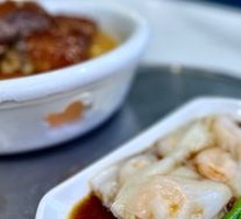 Fresh Shrimp Rice Noodle Rolls