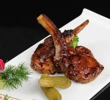 French-style Pan-Seared Lamb Chops
