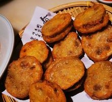 Crispy Lotus Root Sandwich