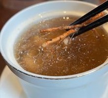 Five-fingered桃 Root and Pork Soup