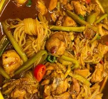 Spicy and Savory Stir-Fried Chicken