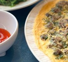 Pan-fried Oyster Omelette
