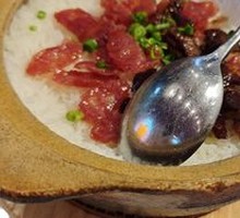 Cured Meat and Spare Ribs Claypot Rice