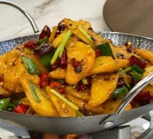 Spicy Potatoes in Dry Pot