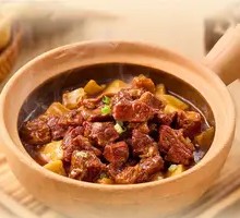 Beef Stewed with Potatoes