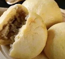 Sour Cabbage Dumplings