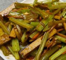 Fried Tofu with Celery