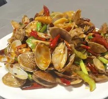 Spicy Stir-Fried Clams