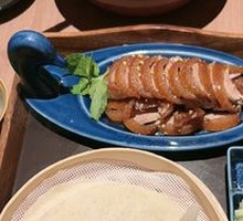 Osmanthus Crispy Roast Duck