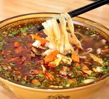 Saozi Meat Oil-Poured Noodles with Extra Noodles