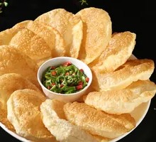 Soup Noodles with Oil Aroma