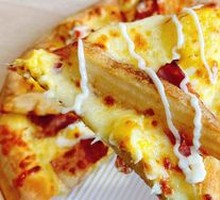 American-style Bacon & Potato Pizza