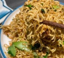 Stir-Fried Instant Noodles