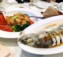 Steamed sturgeon with fermented black beans