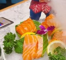 Salmon Sashimi