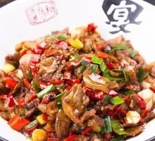Aged Chili Stir-Fried Beef