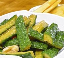 Sour Spicy Cucumber Strips