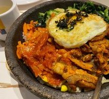 Spicy Kimchi and Pork Belly Stone Pot Rice