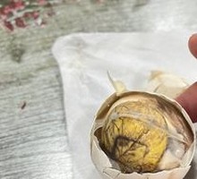 Boiled Live Quail Eggs