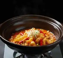 Spicy and Sour Chicken with Fish Maw