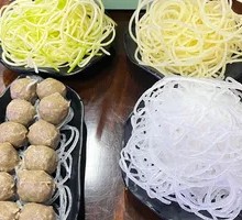 Waterfall Sponge Gourd Noodles