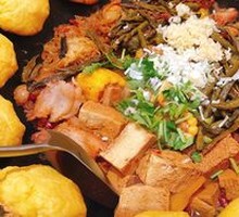 Stewed Chicken and Pork Ribs in Iron Pot