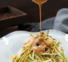 Tossed Loofah Noodles