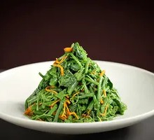 Stir-fried Loofah Tips