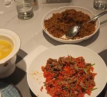 Xiang-Style Stir-Fried Beef with Green Peppers