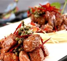 Spicy麻 Sauce Beef Cubes