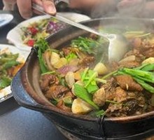 Black-footed Rooster Intestine Stew
