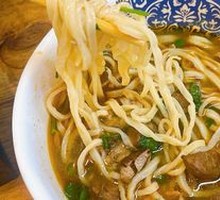 Classic Braised Meat Noodle Soup