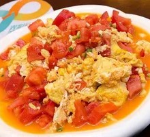 Tomato and Egg Stir-Fry