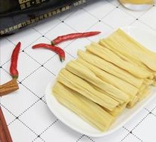 Fresh Tofu Skin Delight
