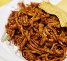 Beijing-style Shredded Pork in Soy Sauce
