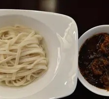 Congress Noodle with Sauce