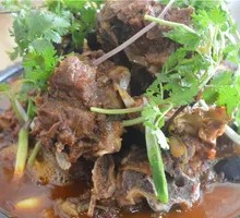 Goat Spine Hot Pot