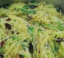 Spicy Pepper and Potato Shreds