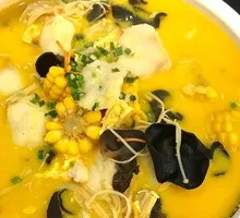 Bird's Nest Mushroom Fish Soup