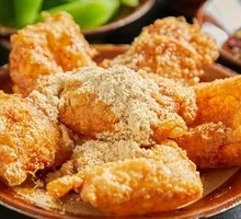 Egg-fried glutinous rice cake