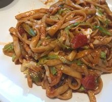 Stir-Fried Knife-Sliced Noodles
